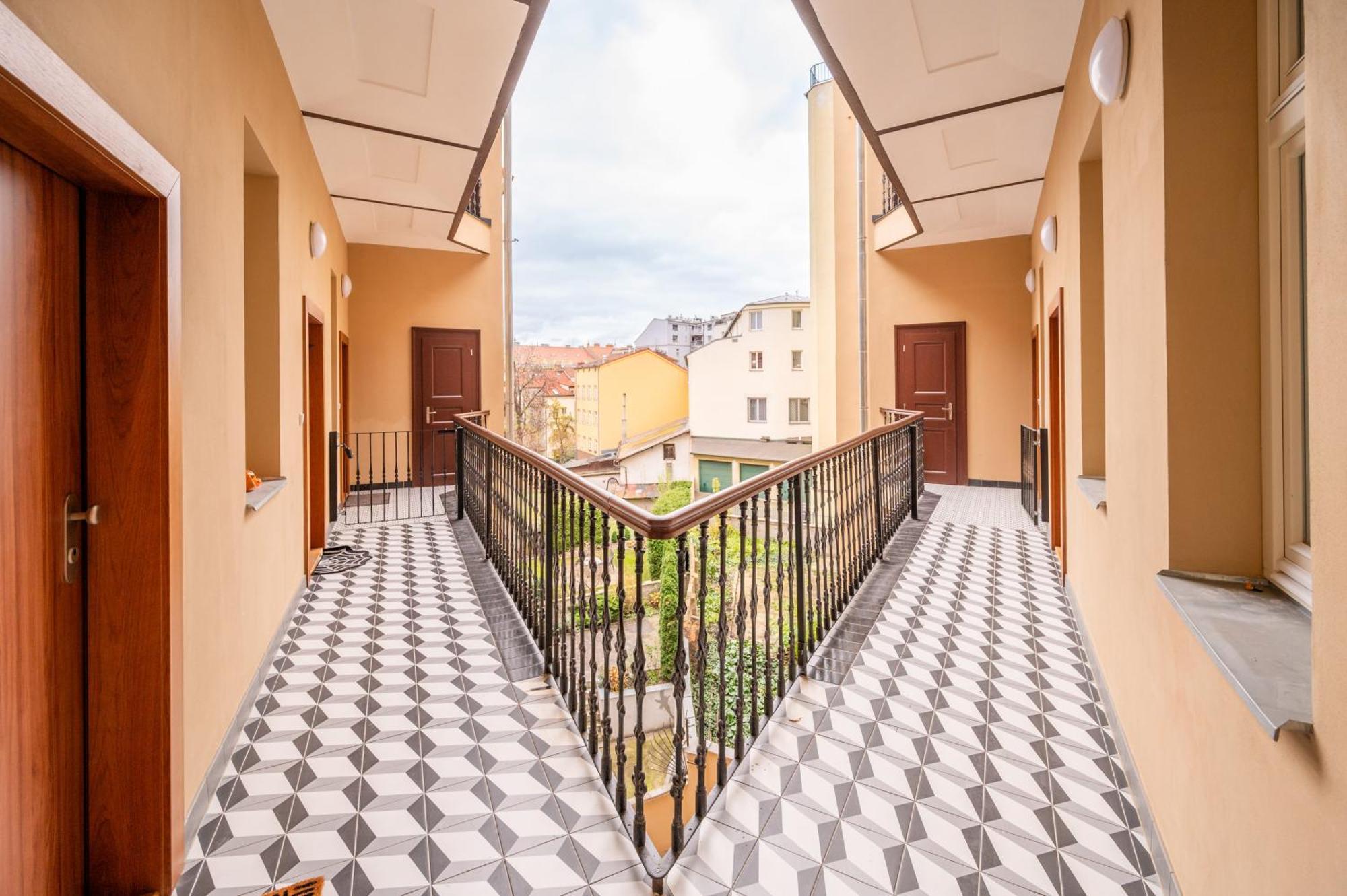 Seifertova Apartments By Willstay براغ المظهر الخارجي الصورة