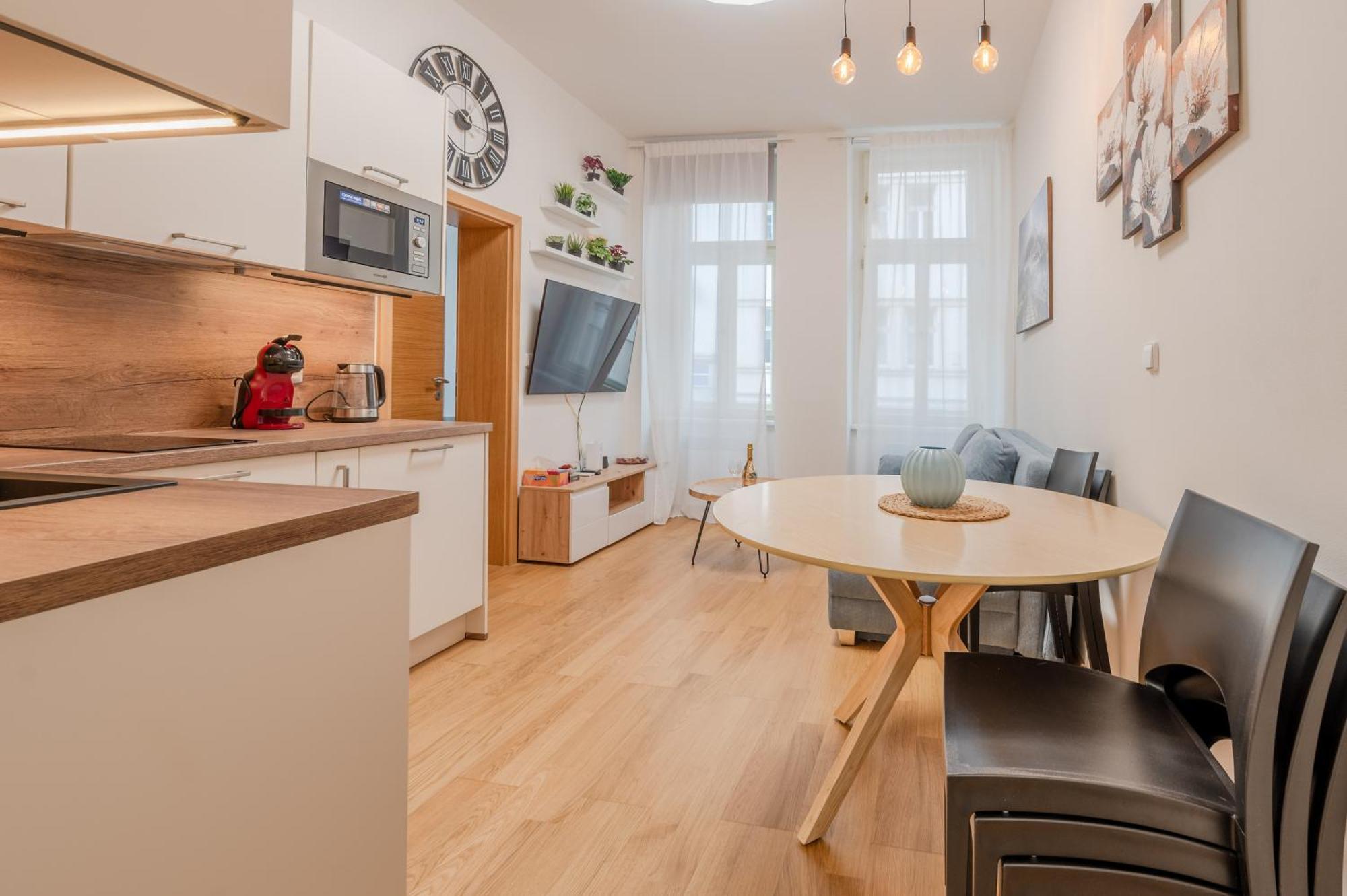 Seifertova Apartments By Willstay براغ المظهر الخارجي الصورة