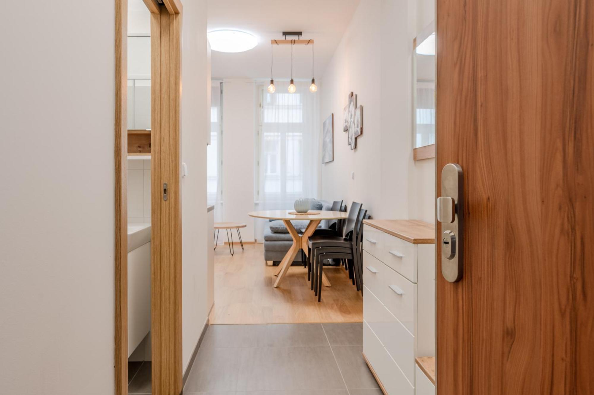 Seifertova Apartments By Willstay براغ المظهر الخارجي الصورة